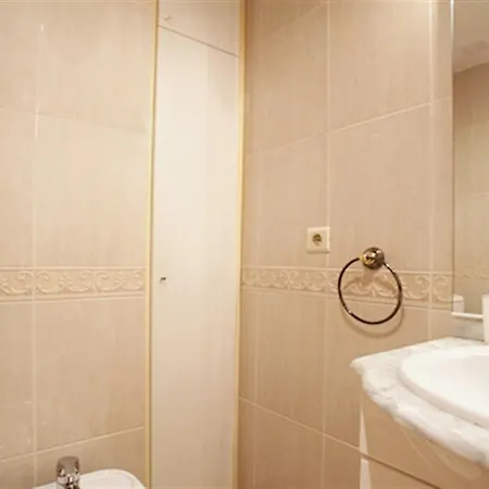 Stunning 4 Bedroom In