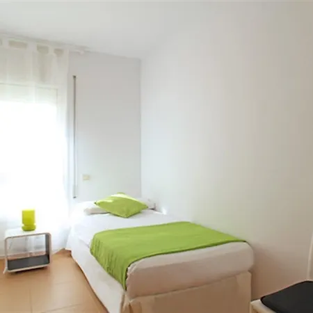 Apartment Stunning 4 Bedroom In